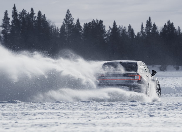 Polestar 2 driving on ice