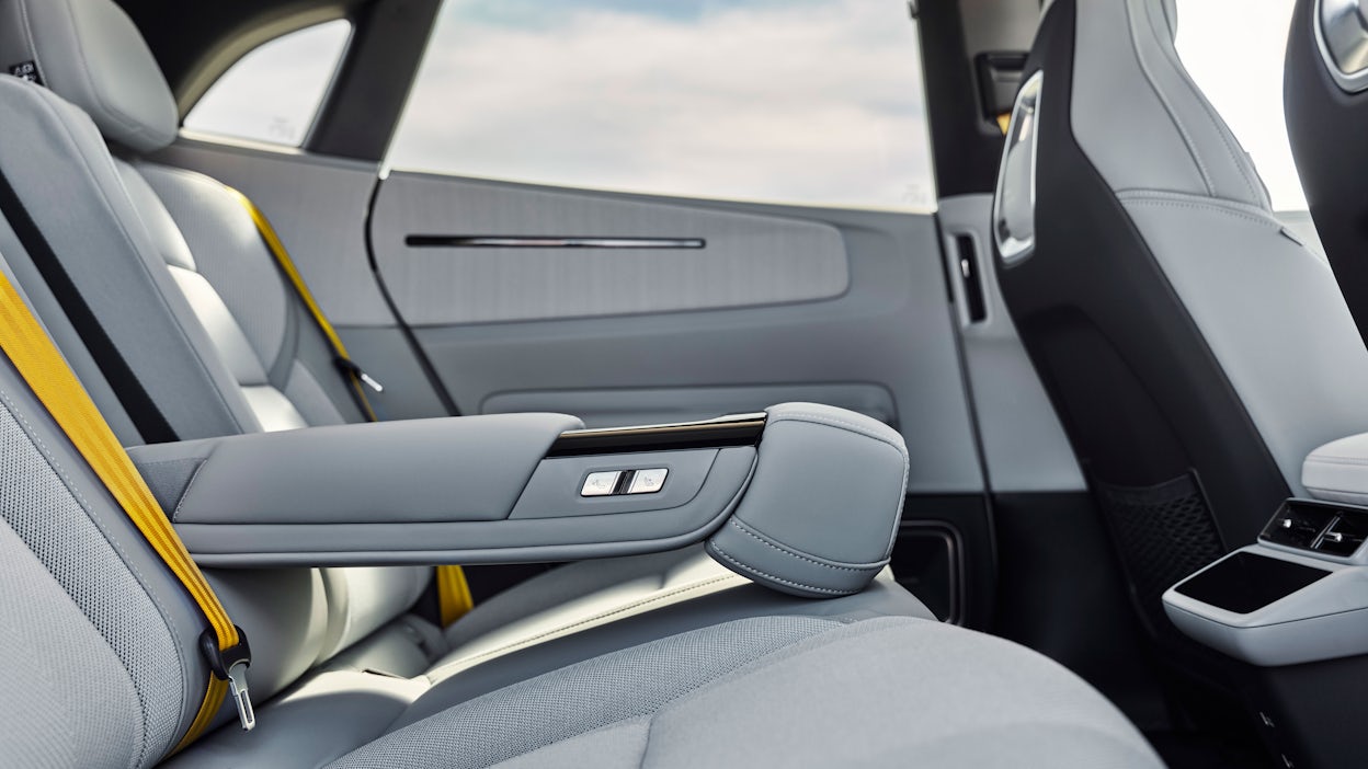 Interior of a Polestar 4 highlighting the seats with the Performance Pack