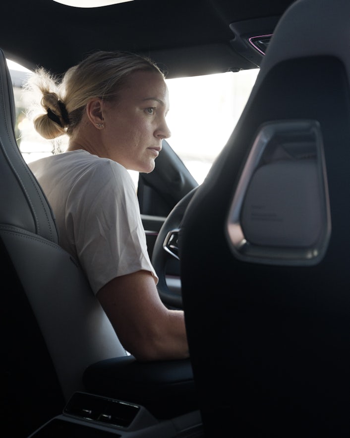 Sarah Sjöström in Polestar 4 - Paris edition.